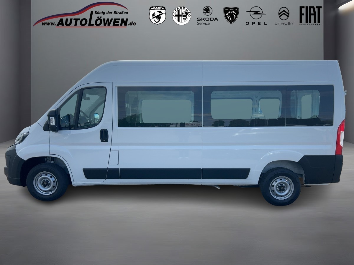 3008 Hybrid4 300