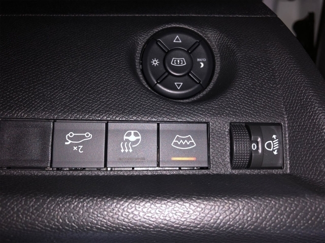 C4 X Elektromotor Shine Panoramadach Navi