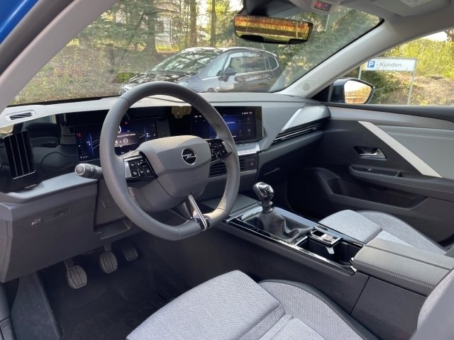 Astra 1.2 Turbo Elegance, Rückfahrkamera, Navi