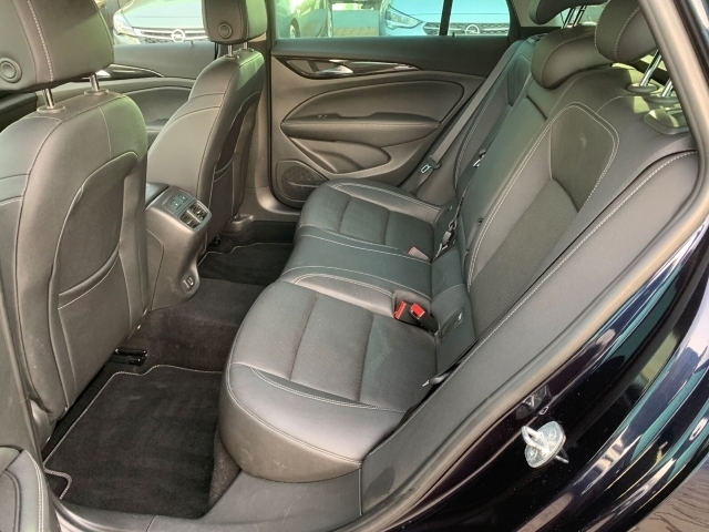 Insignia 2.0 CDTI Ultimate Exclusiv