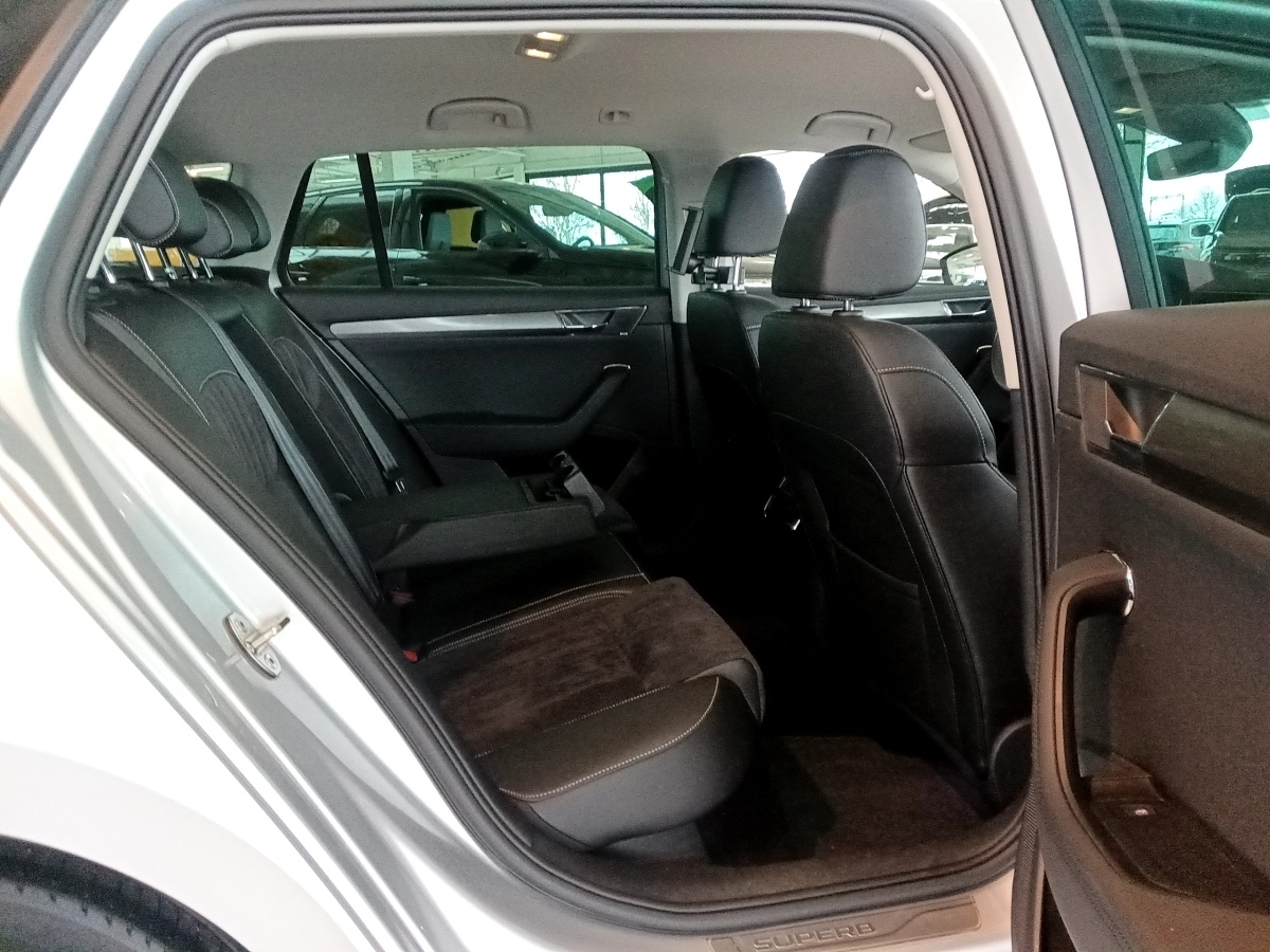 Octavia Combi 2.0 TDI DPF First Edition (EU 6d-T
